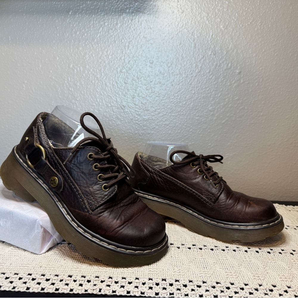 Vintage Y2K Dr. Martens Brown Leather Chunky Lace up Flats - Picture 2 of 7